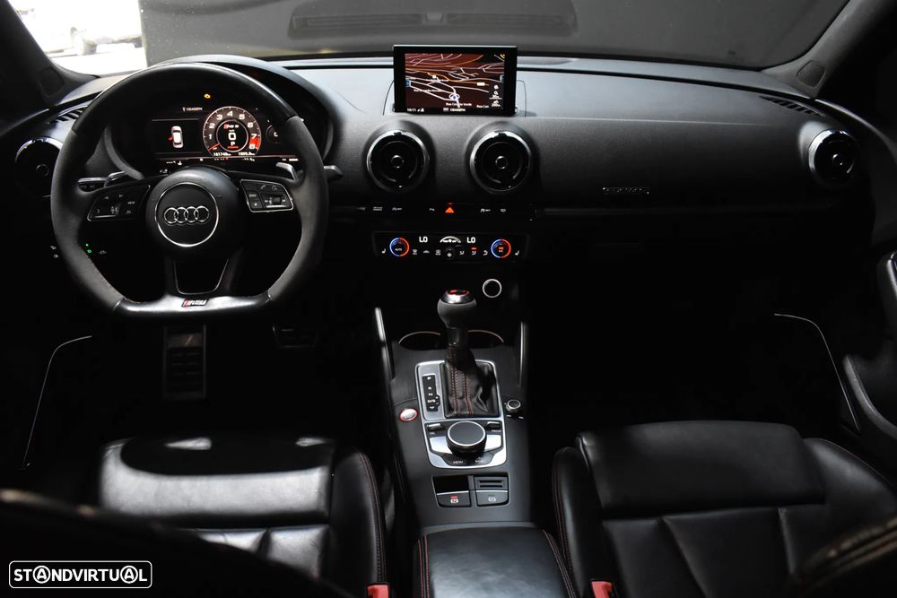 Audi RS3 Sportback 2.5 TFSI quattro S tronic - 21