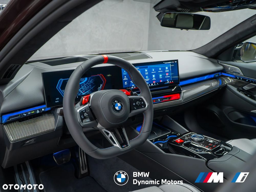 BMW M5 xDrive - 17