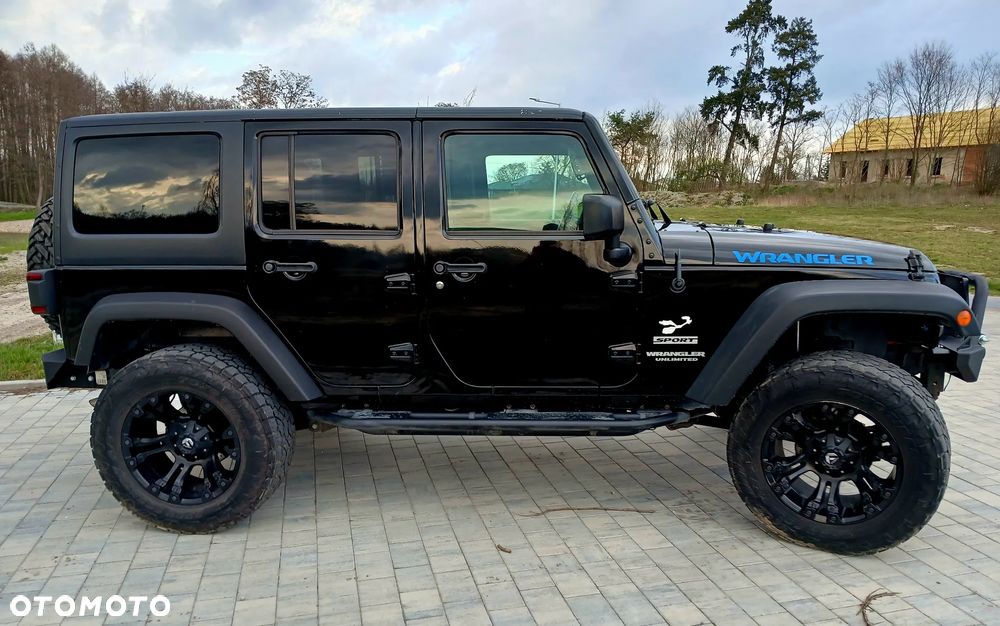 Jeep Wrangler 3.6 Unlim Black Edition II - 5