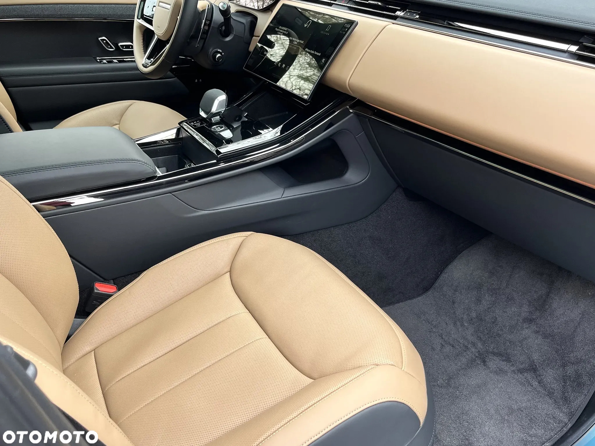 Land Rover Range Rover Sport S 3.0 P440e PHEV Dynamic SE - 3