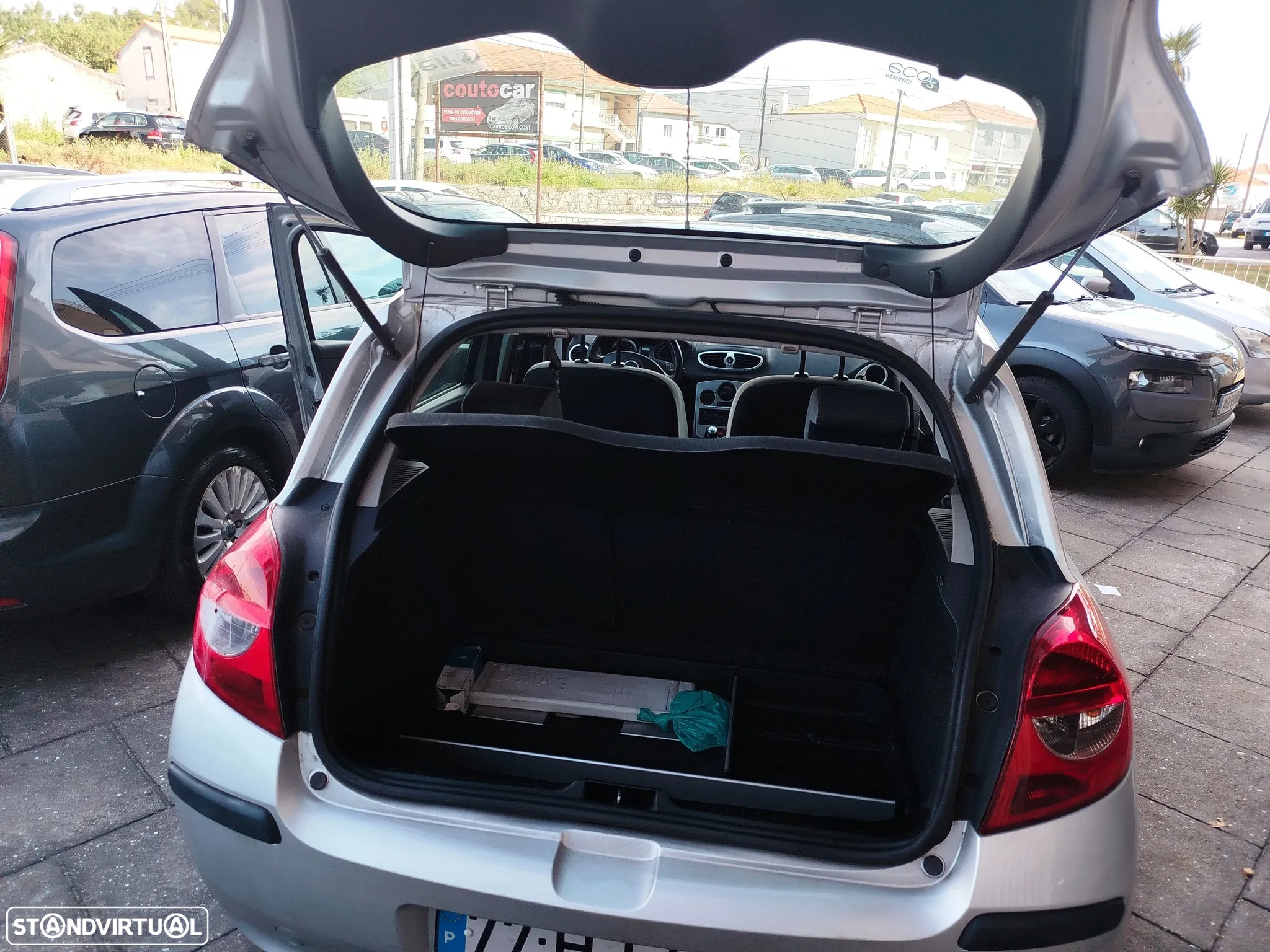 Renault Clio 1.2 16V Rip Curl - 9