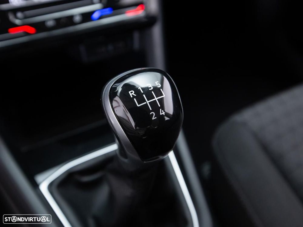 VW T-Cross 1.0 TSI Life - 18