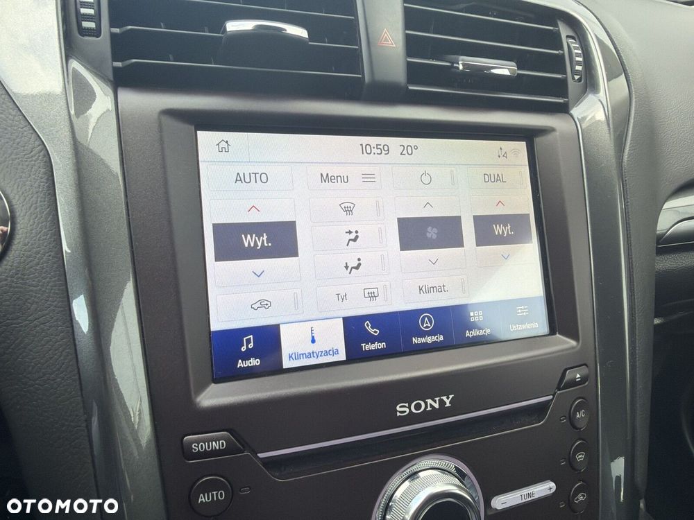 Ford Mondeo - 28