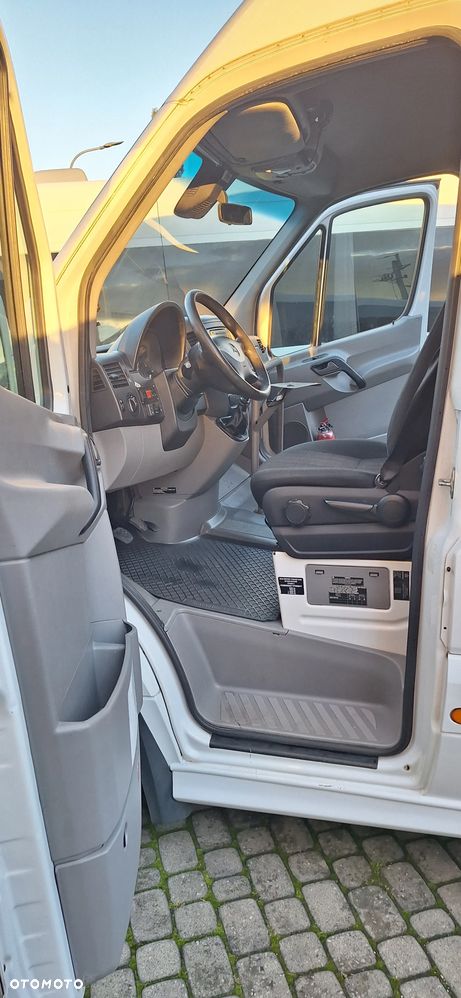 Mercedes-Benz Sprinter 516 - 6