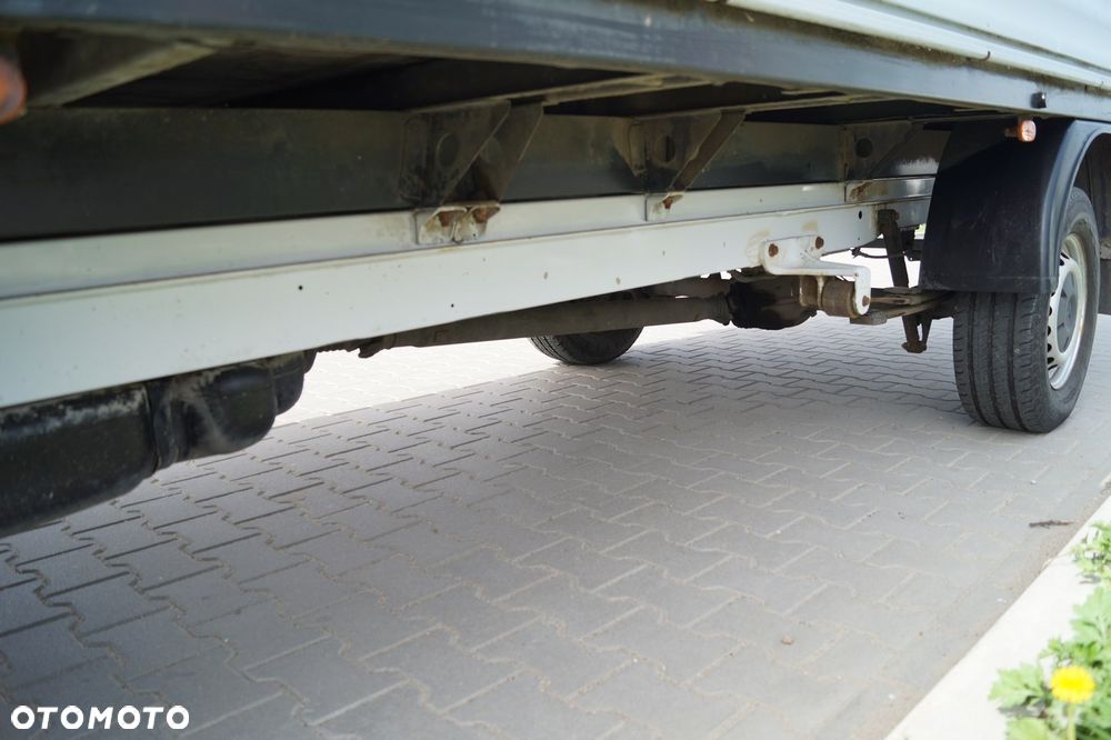 Mercedes-Benz Sprinter - 6