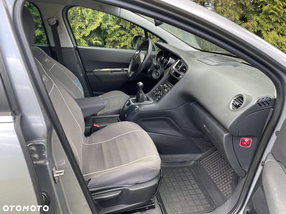 Peugeot 5008 BlueHDi 120 Active - 25