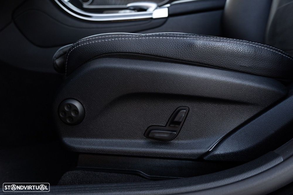 Mercedes-Benz GLC 220 d 4Matic 9G-TRONIC AMG Line - 52