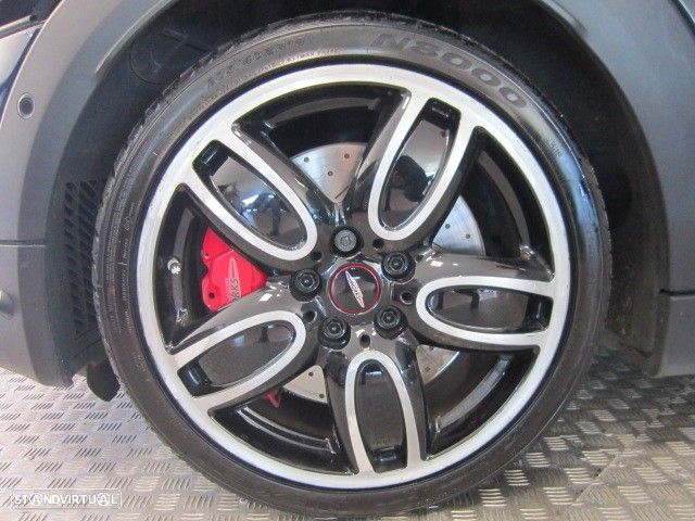 MINI 3 Portas John Cooper Works Auto Desportiva - 17