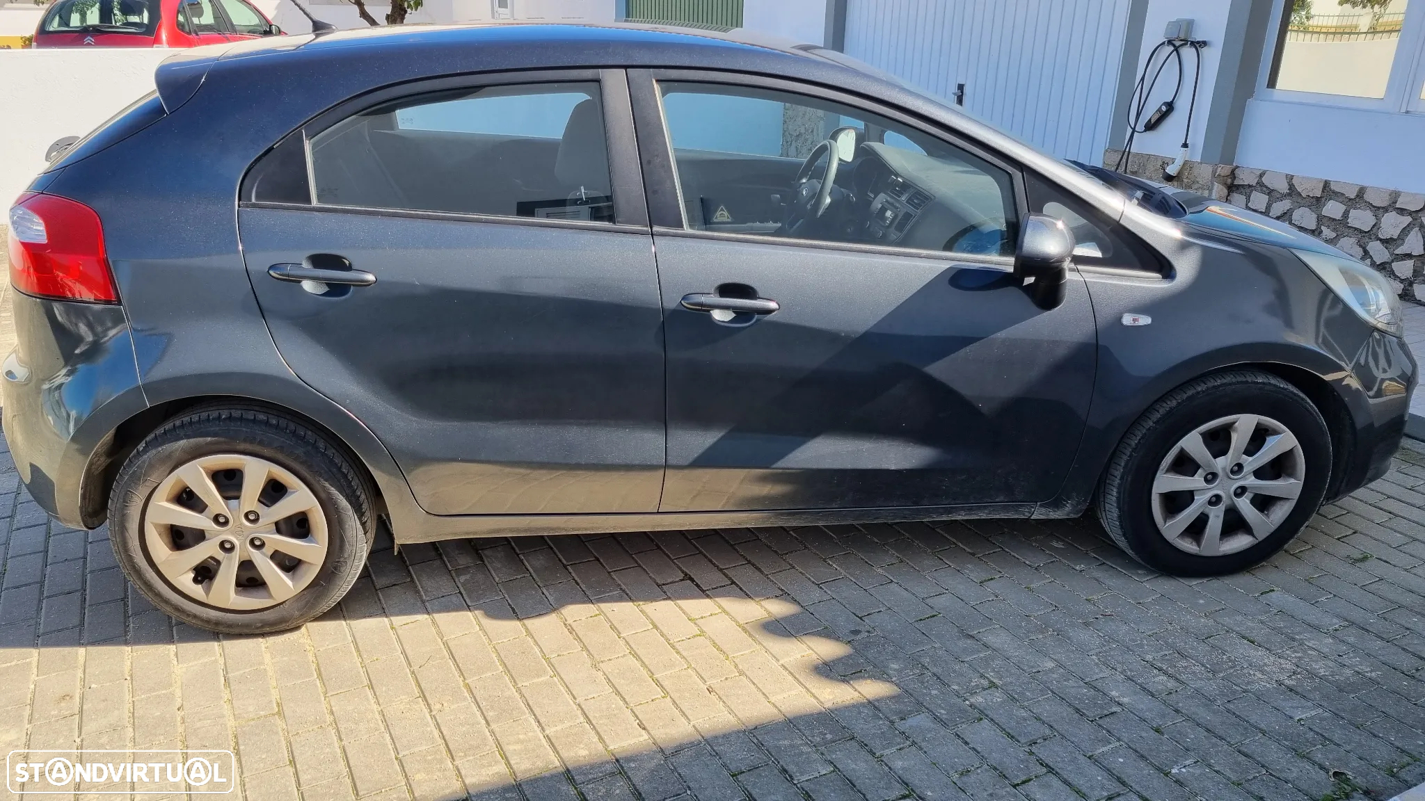 Kia Rio 1.1 CRDi TX AC+VE - 3