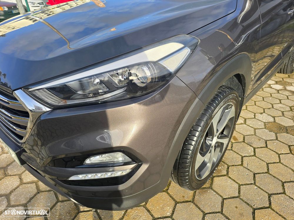Hyundai Tucson 1.7 CRDi Executive - 8