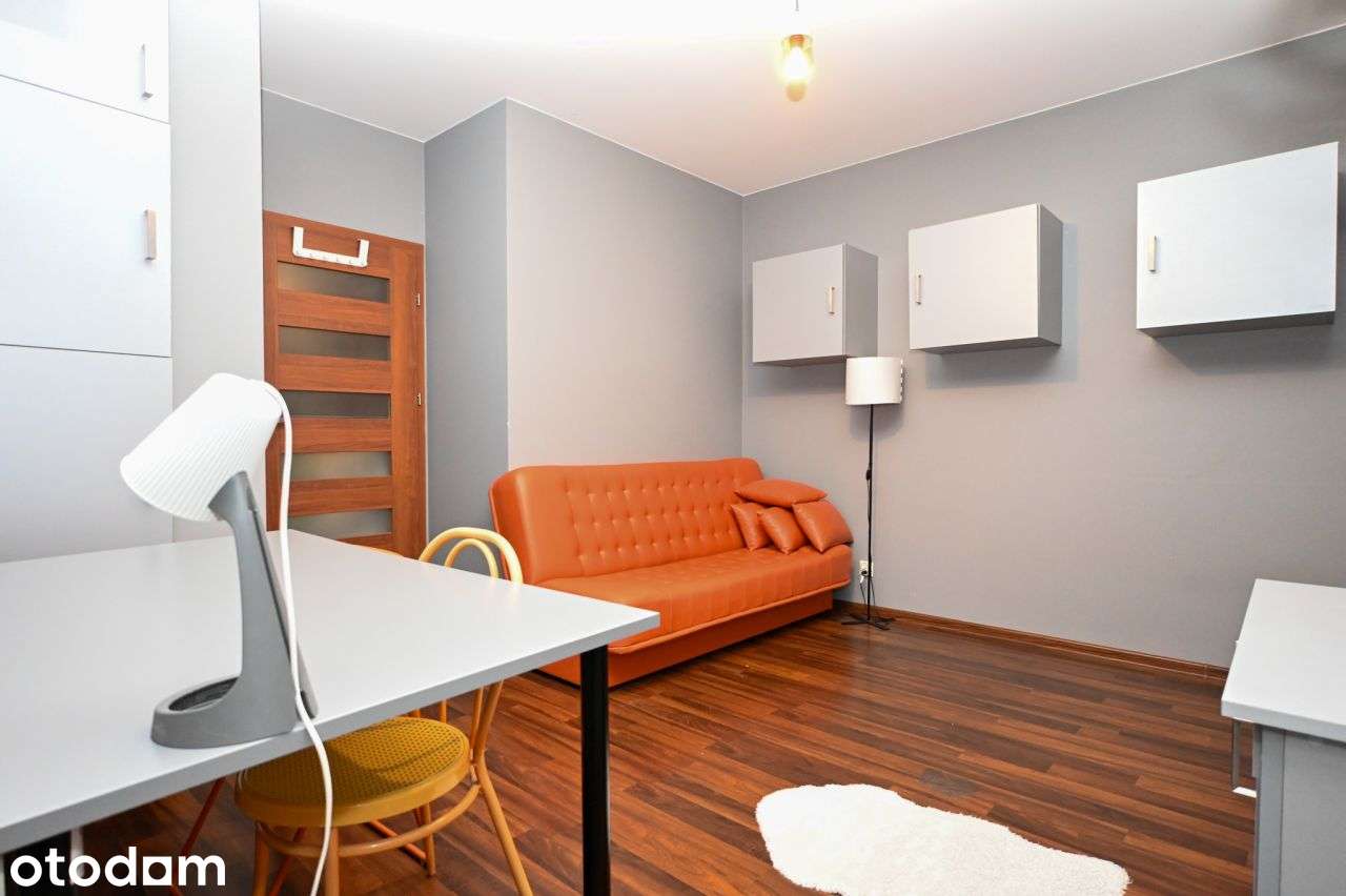 2 Pokoje Ul.Dąbska balkon