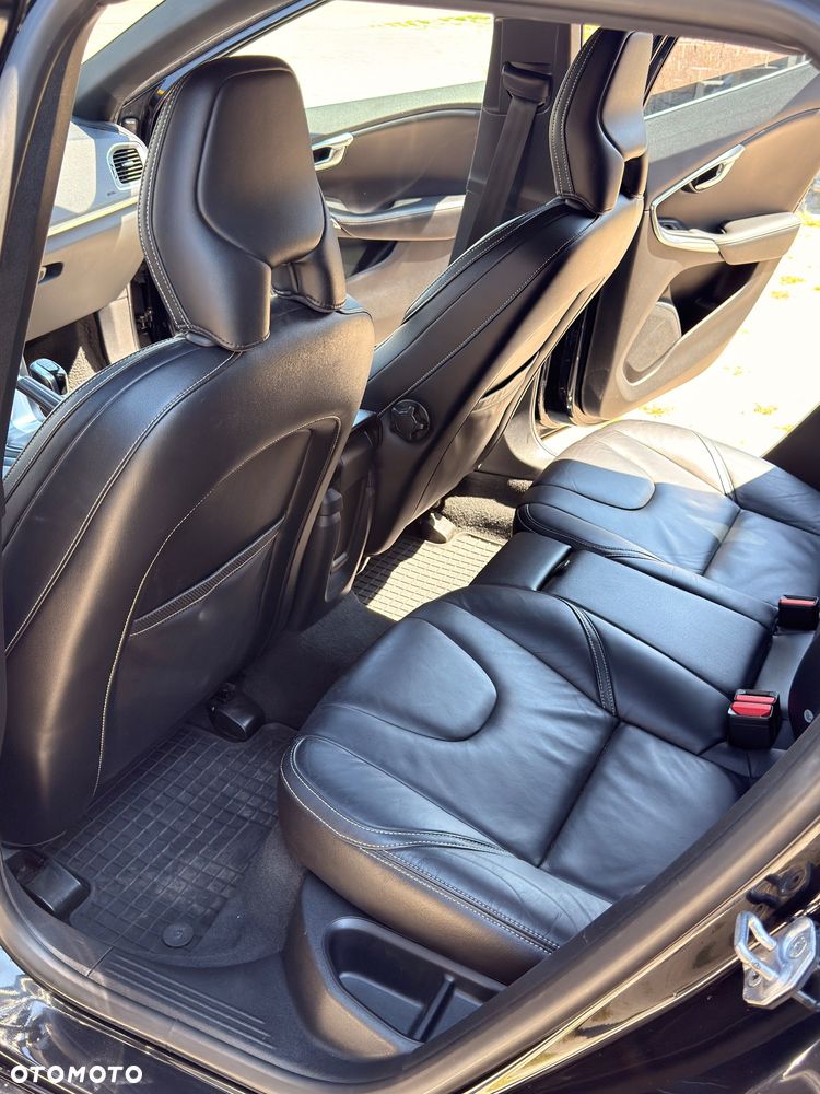 Volvo V40 D4 RDesign - 15