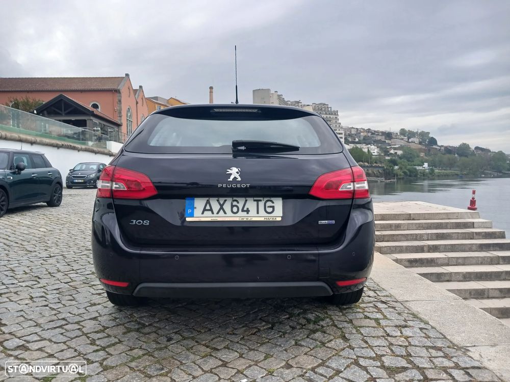 Peugeot 308 SW BlueHDi 120 Stop & Start Style - 4