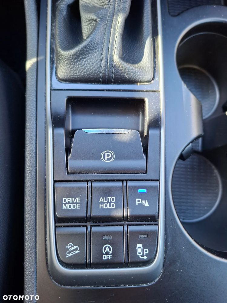 Hyundai Tucson 1.7 CRDI BlueDrive Premium 2WD DCT - 11