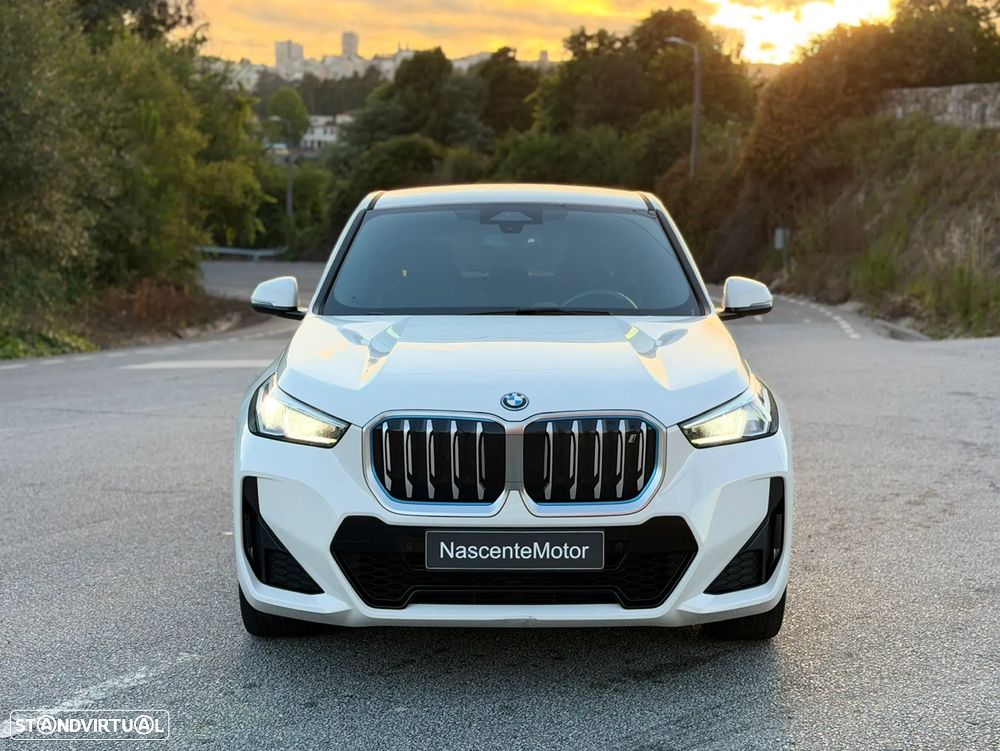 BMW iX1 xDrive30 Pack Desportivo M - 3