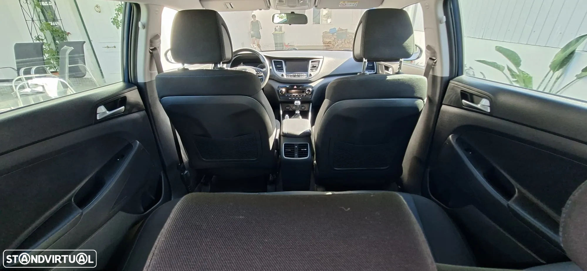 Hyundai Tucson 1.7 CRDi Executive - 8