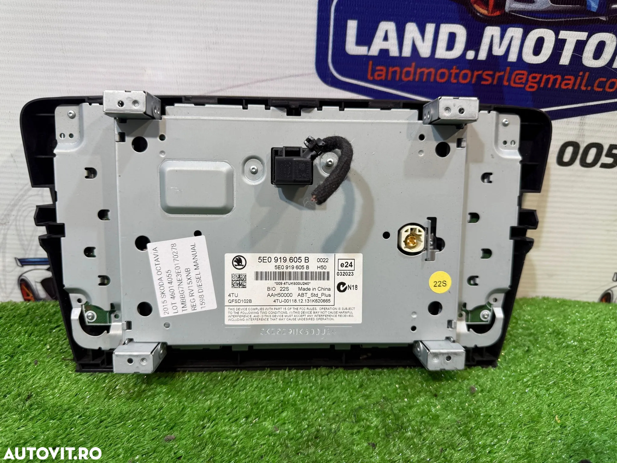 DISPLAY NAVIGATIE NAVI CD MULTIMEDIA SKODA OCTAVIA 3 1.6 DIESEL 2015 COD OEM 5E0919605B 2013-2016 - 4