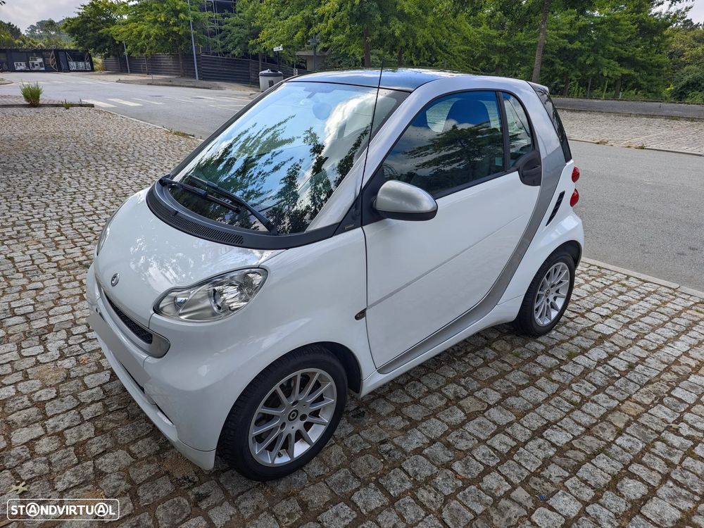 Smart ForTwo Coupé 1.0 mhd Passion 71 - 1