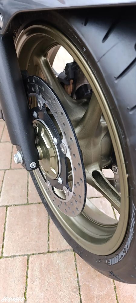 Yamaha XJ - 19