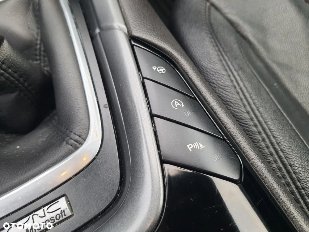 Ford Mondeo 2.0 TDCi Titanium - 29