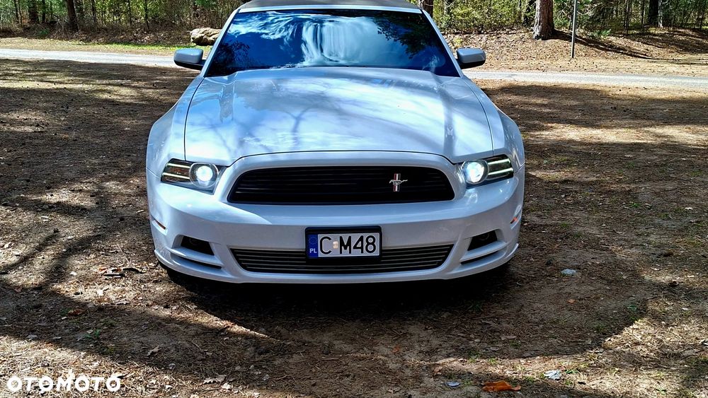 Ford Mustang 3.7 V6 Premium - 20