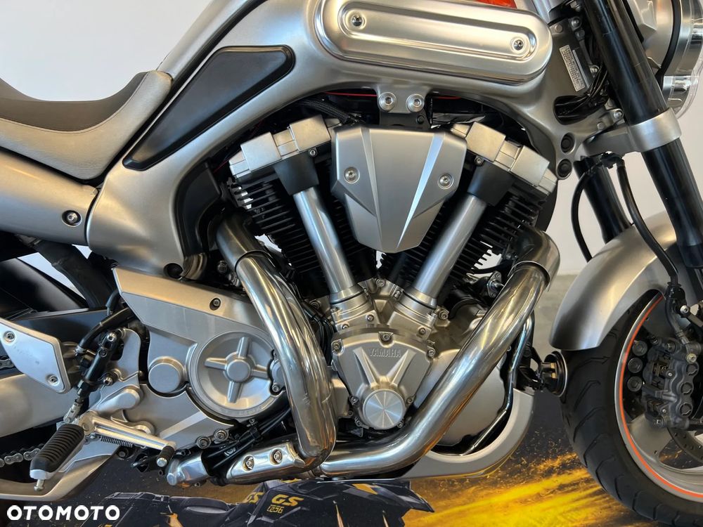 Yamaha MT - 8