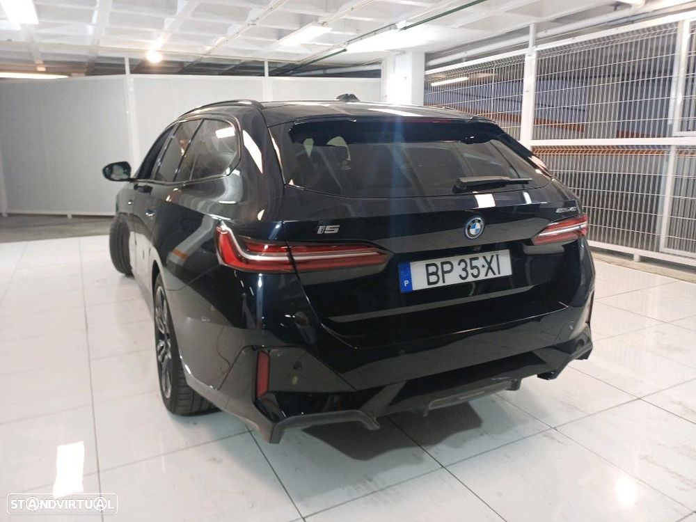 BMW i5 Touring eDrive40 - 6