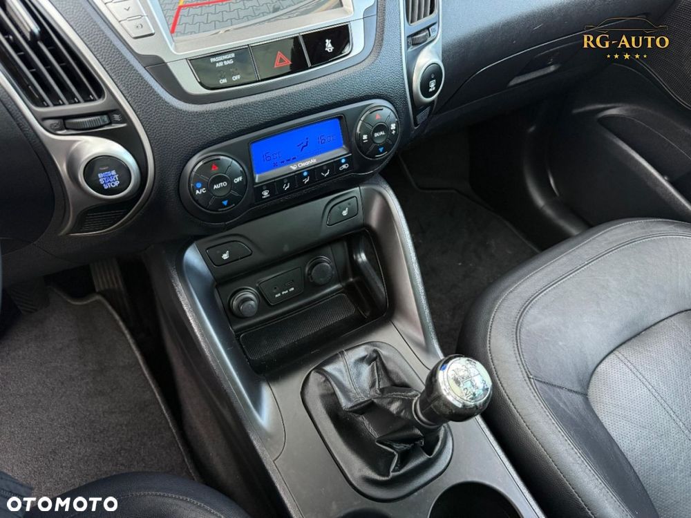 Hyundai ix35 - 33