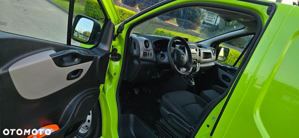 Renault Trafic - 11