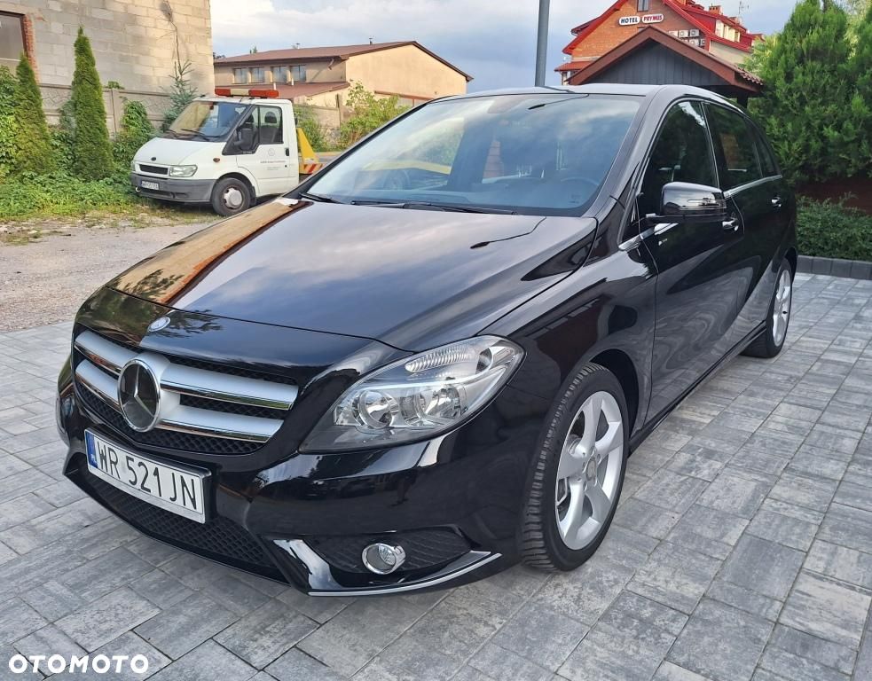 Mercedes-Benz Klasa B 180 CDI (BlueEFFICIENCY) 7G-DCT - 1
