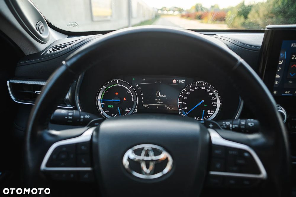 Toyota Highlander - 21