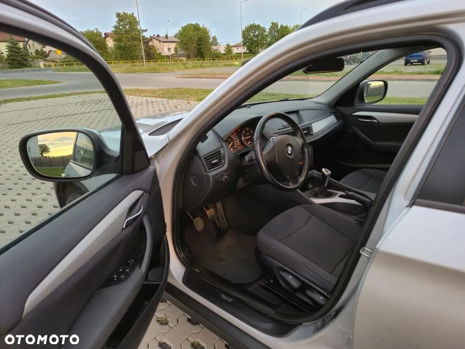 BMW X1 xDrive20d - 17