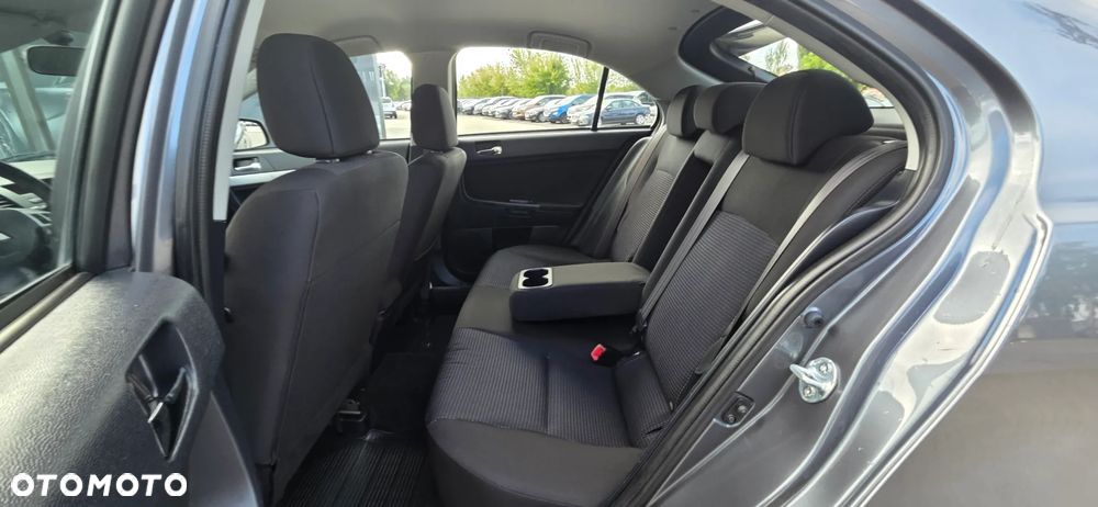 Mitsubishi Lancer 1.8 Instyle - 31
