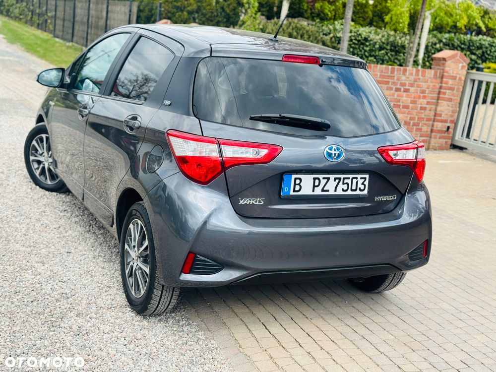 Toyota Yaris Hybrid 1.5 Executive - 27