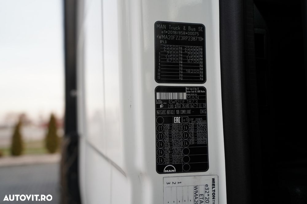 MAN 26.480 / SOLO / MEGA / 6X2 / AER CONDIȚIONAT PARCARE / PUNTE RIDICATĂ / ȘINGURI CAMIOANĂ - 35