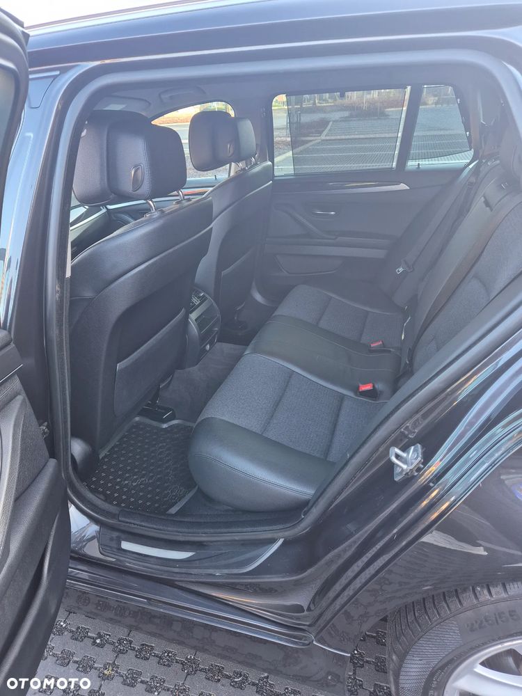 BMW Seria 5 520d - 2