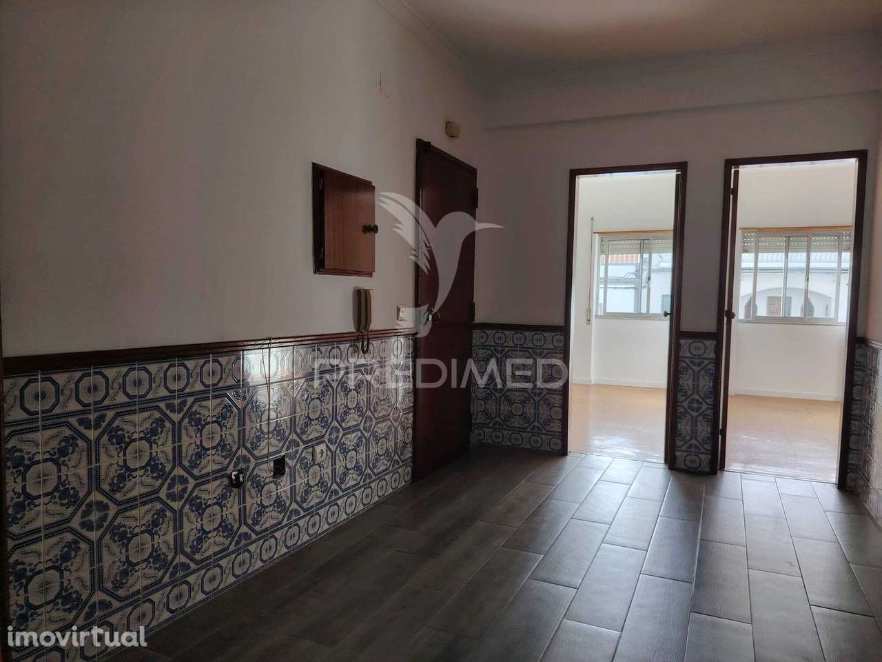 T2 na Baixa da banheira com Garagem - Grande imagem: 5/18