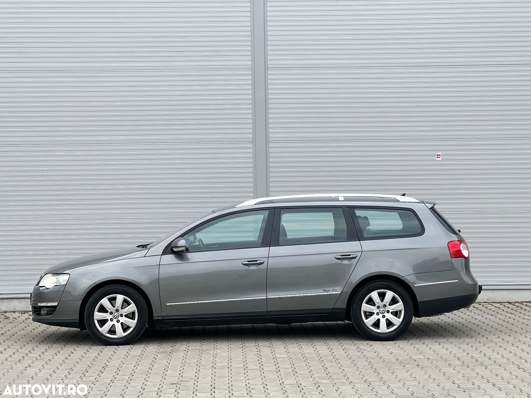 Volkswagen Passat Variant 2.0 TDI Highline - 2
