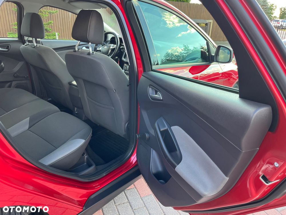 Ford Focus 1.6 EcoBoost Start-Stopp-System Trend - 17