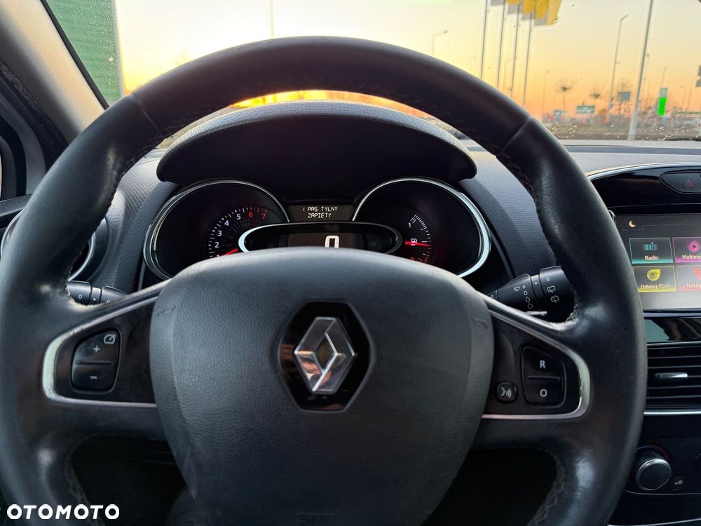 Renault Clio 1.2 16V Limited - 7