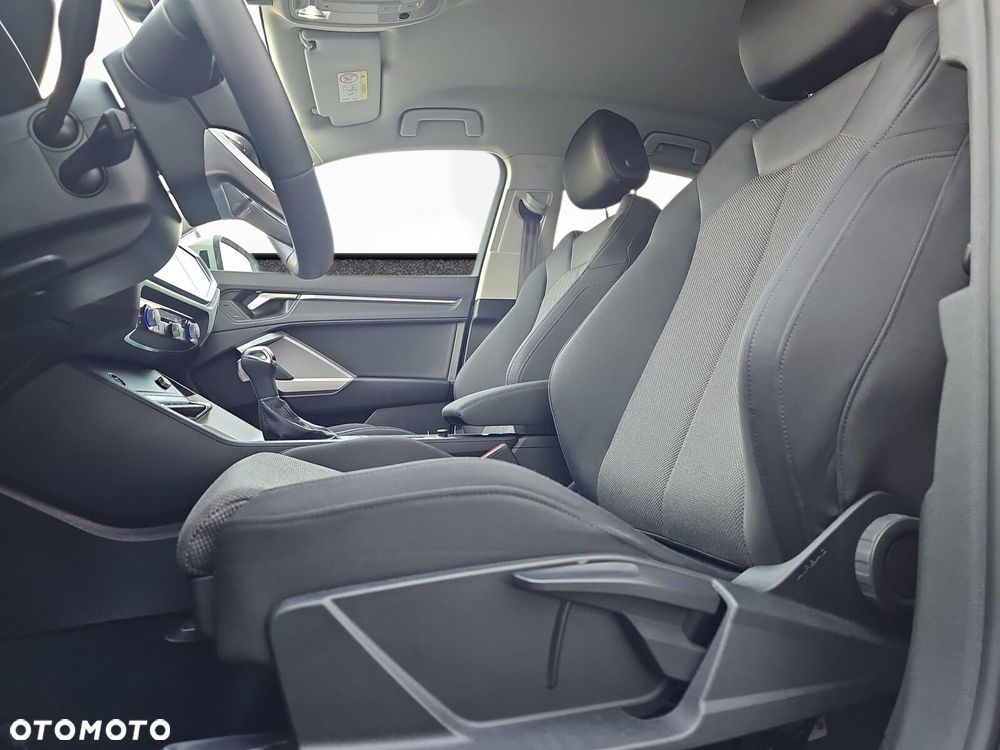 Audi Q3 Sportback - 10