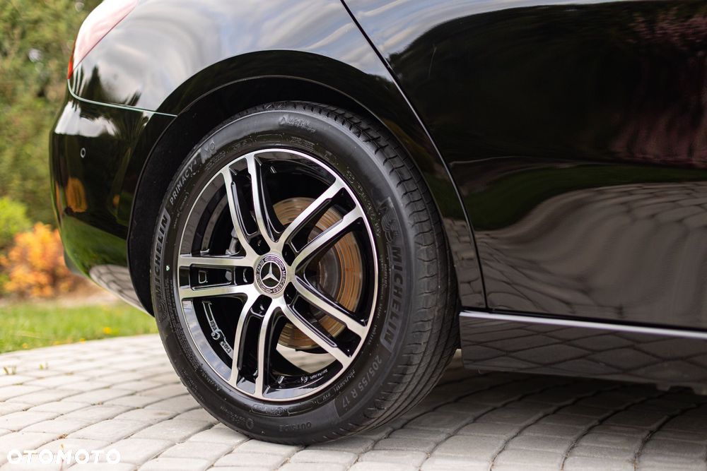 Mercedes-Benz Klasa A 200 7G-DCT - 12