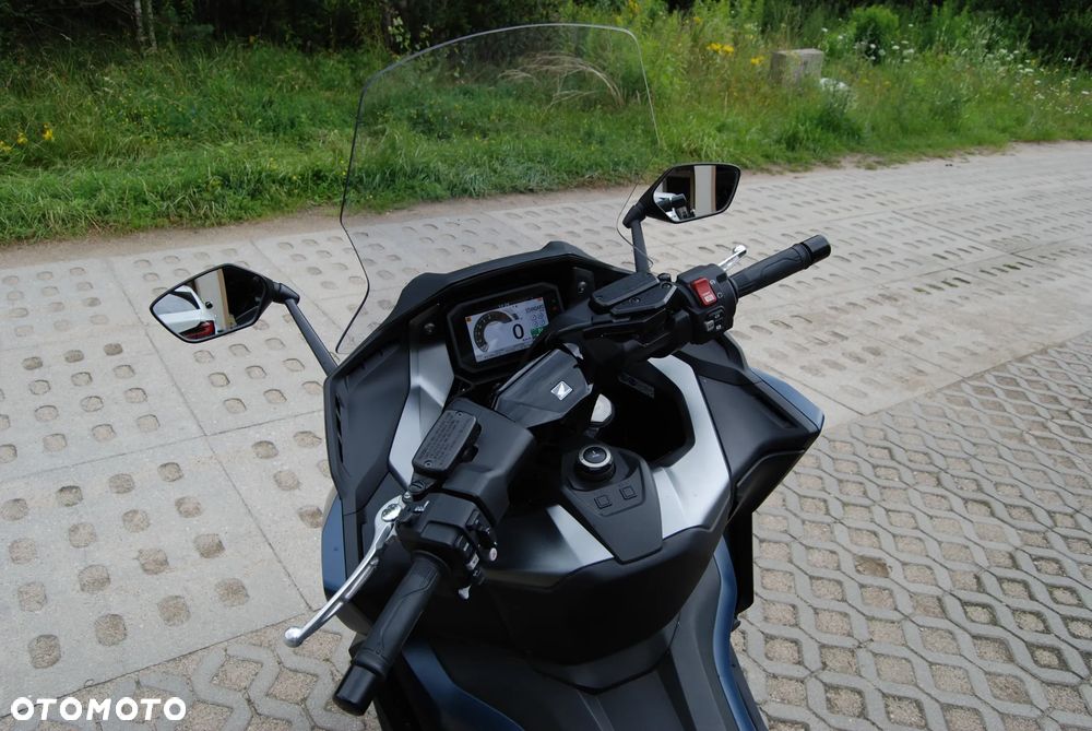 Honda NSS - 4