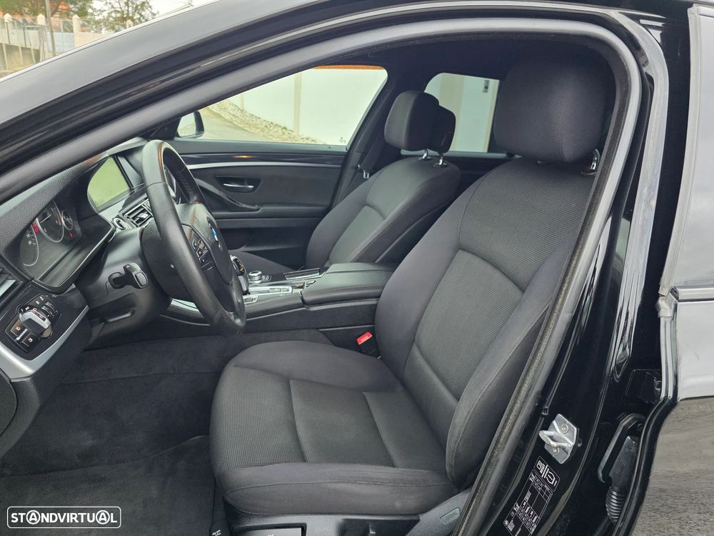 BMW 520 d Exclusive Auto 129g - 4
