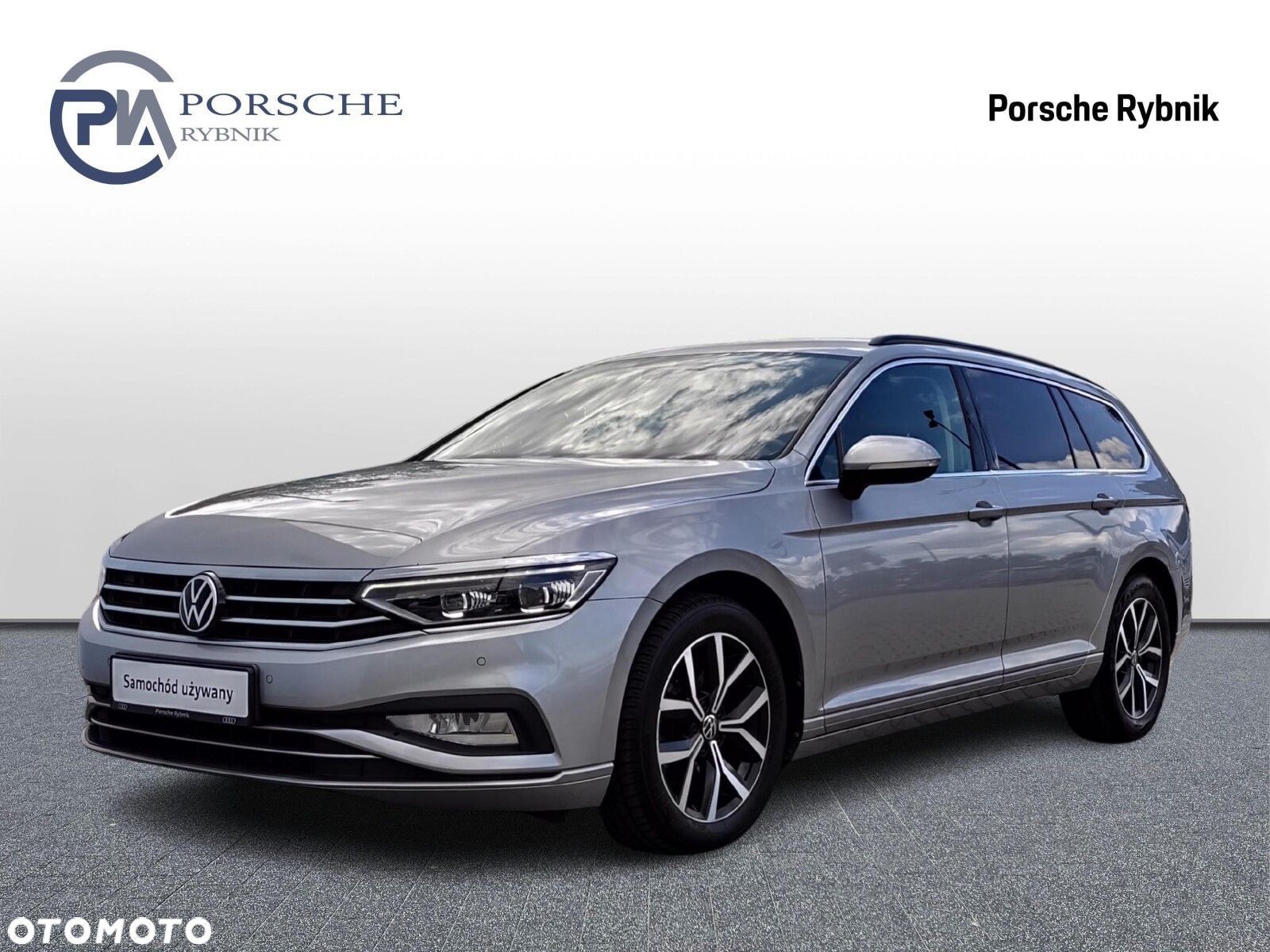 Volkswagen Passat - 1