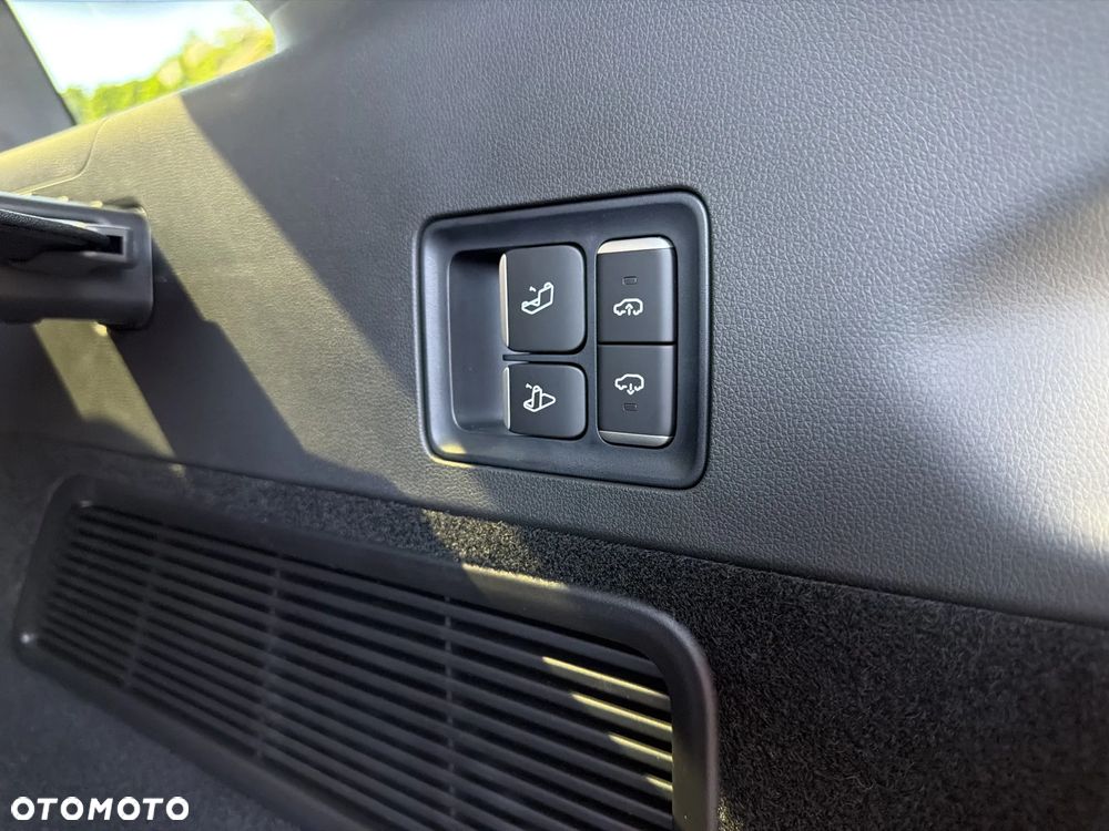 XPeng G9 94.6 kWh AWD Performance - 21