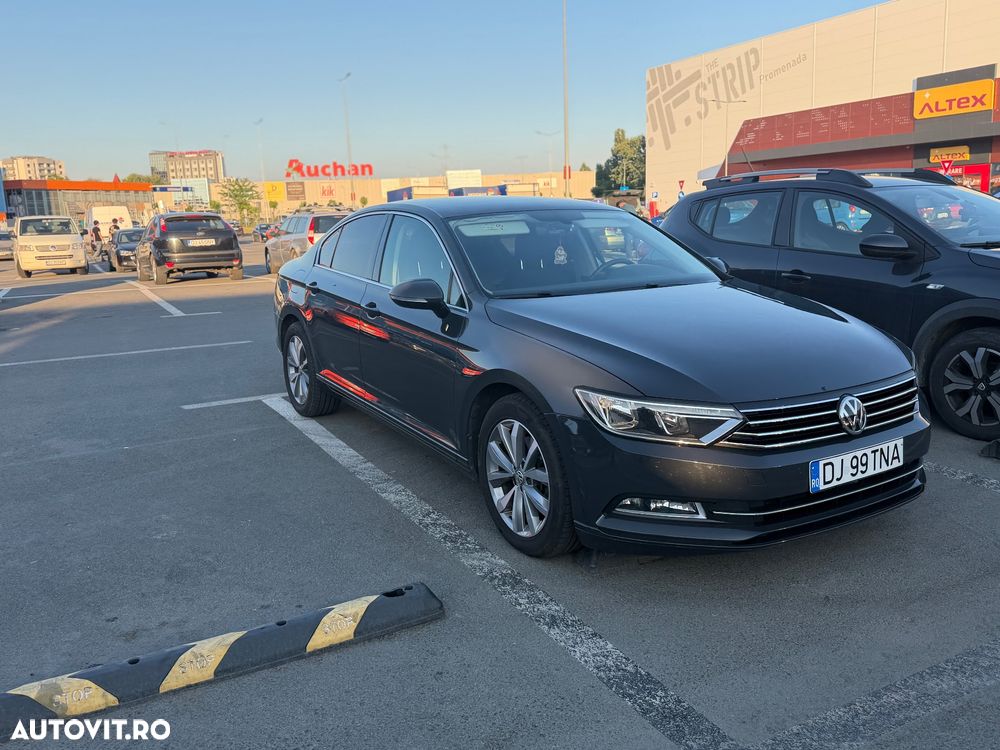 Volkswagen Passat 2.0 TDI DSG Comfortline - 10