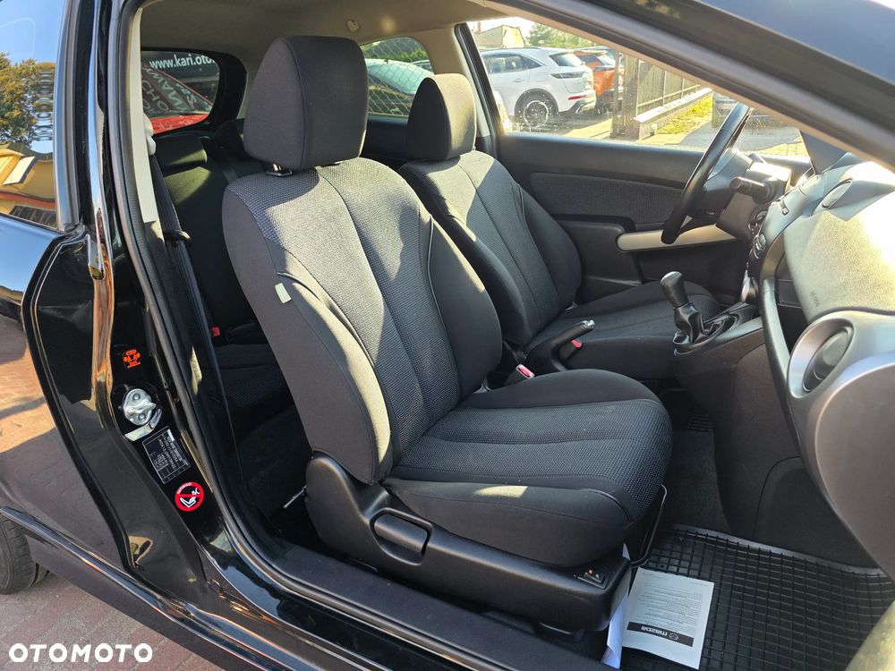 Mazda 2 - 12