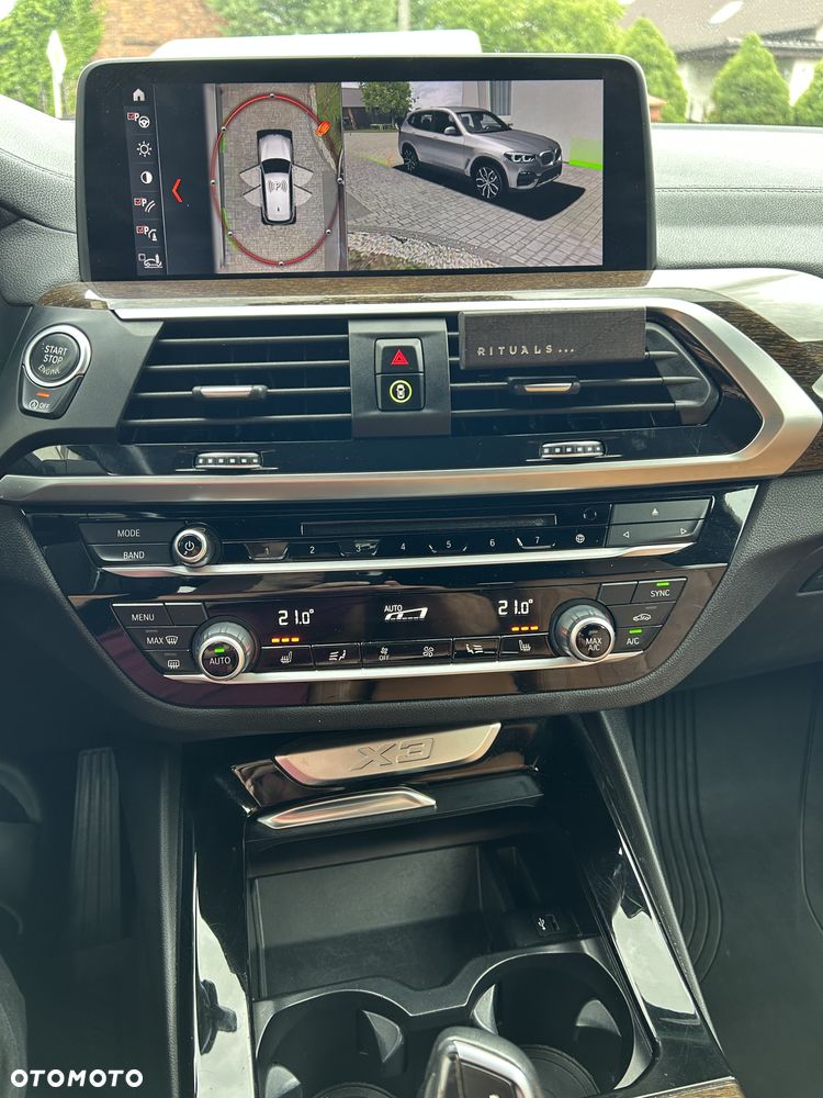 BMW X3 xDrive30i Luxury Line - 15
