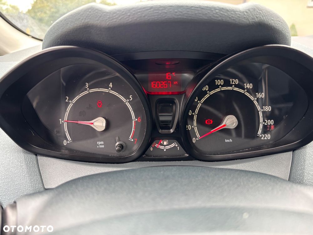 Ford Fiesta 1.25 SYNC Edition - 13